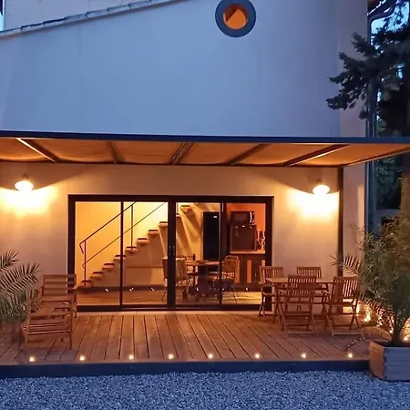 Gite Cosy Au Coeur Du Luberon Lagnes Exterior photo